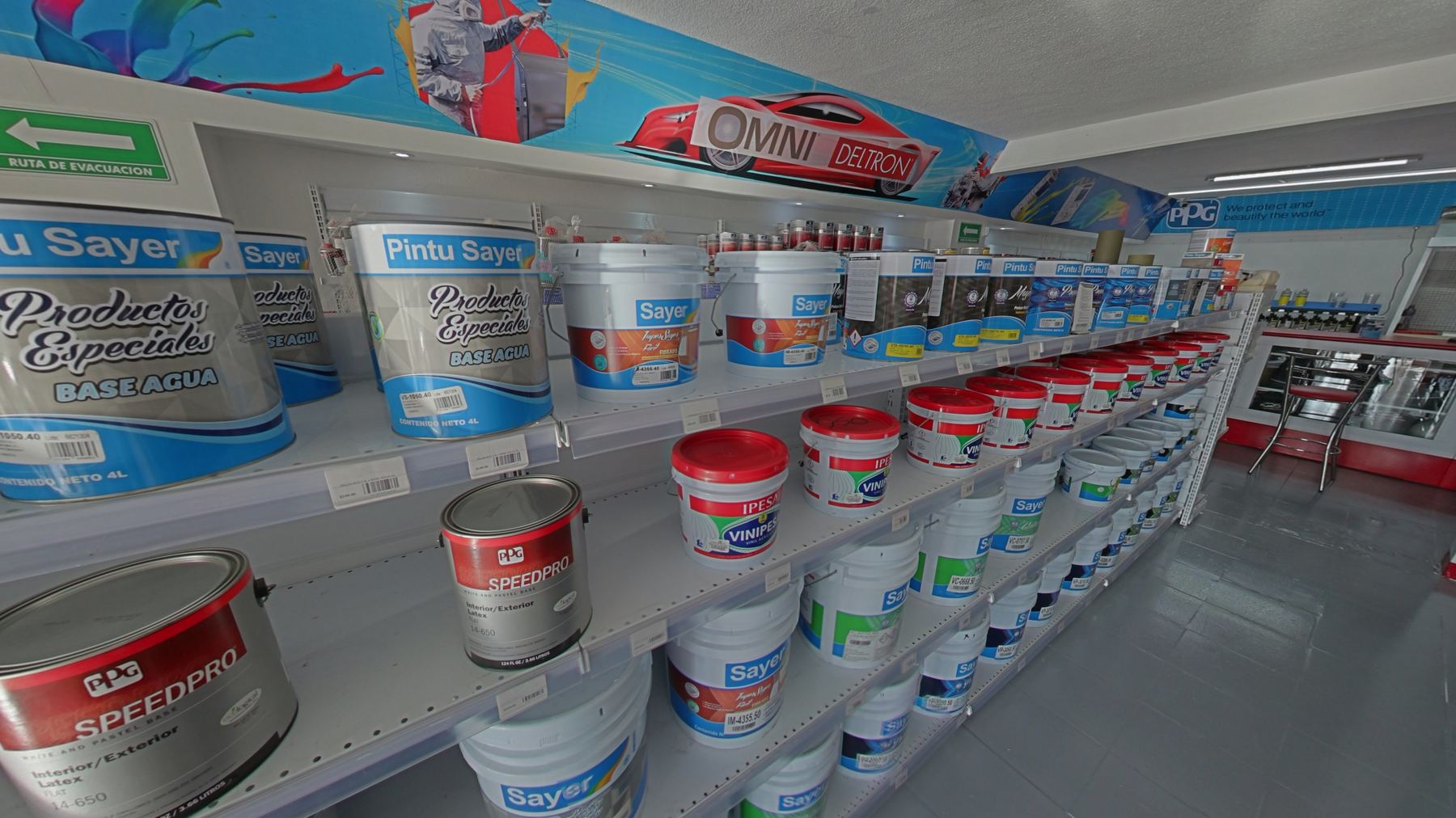 Anaqueles con stock permanente en el centro de distribución de Pinturas Gama: PPG Speedpro, Pintu Sayer, Ipesa y más